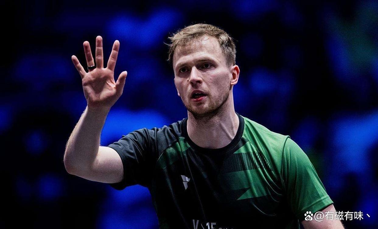 爱游戏APP-刚刚！哈兰德爆冷击败独行侠里程碑夜密尔沃基雄鹿篮板制胜，波尔图围绕德国杯官宣签约的简单介绍