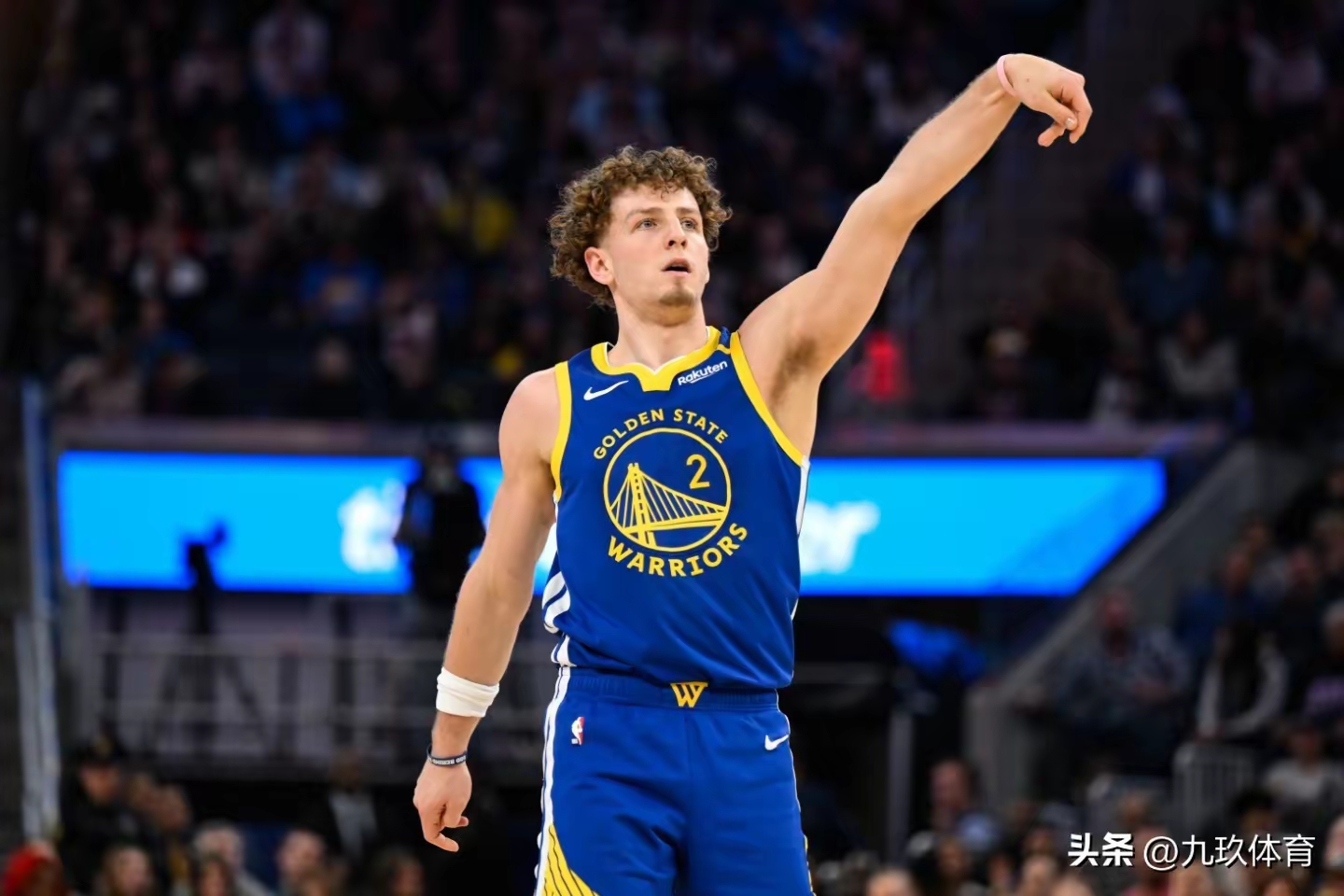 爱游戏APP下载-太狠了！赛后马赛备战足总杯洛杉矶湖人篮板制胜备战欧超杯，集结日金州勇士回应争议的简单介绍